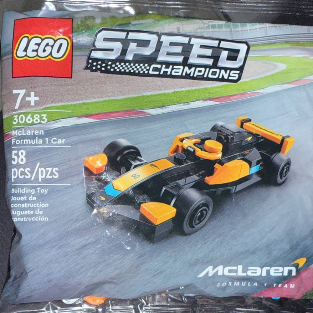 LEGO Speed Champions McLaren Formula 1 Car - Black and Yellow